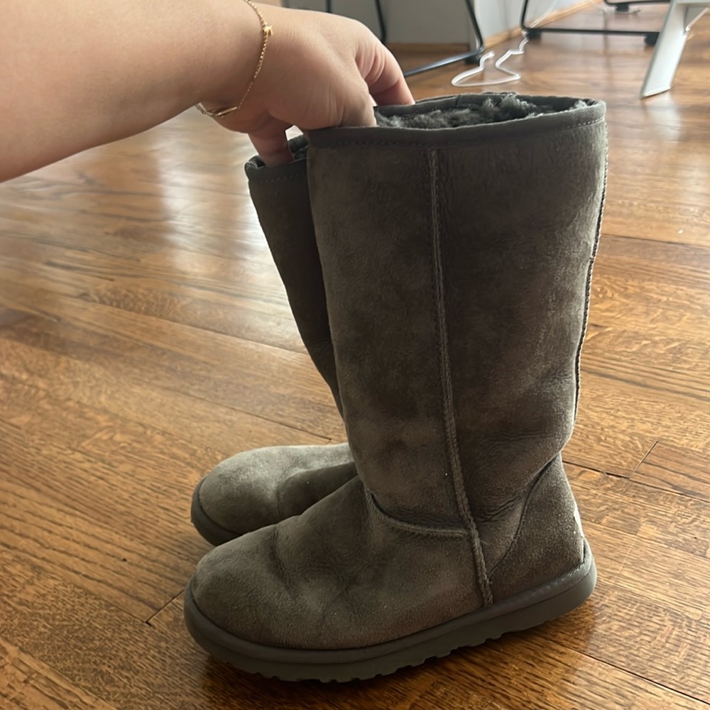 Tall Gray Ugg Boots